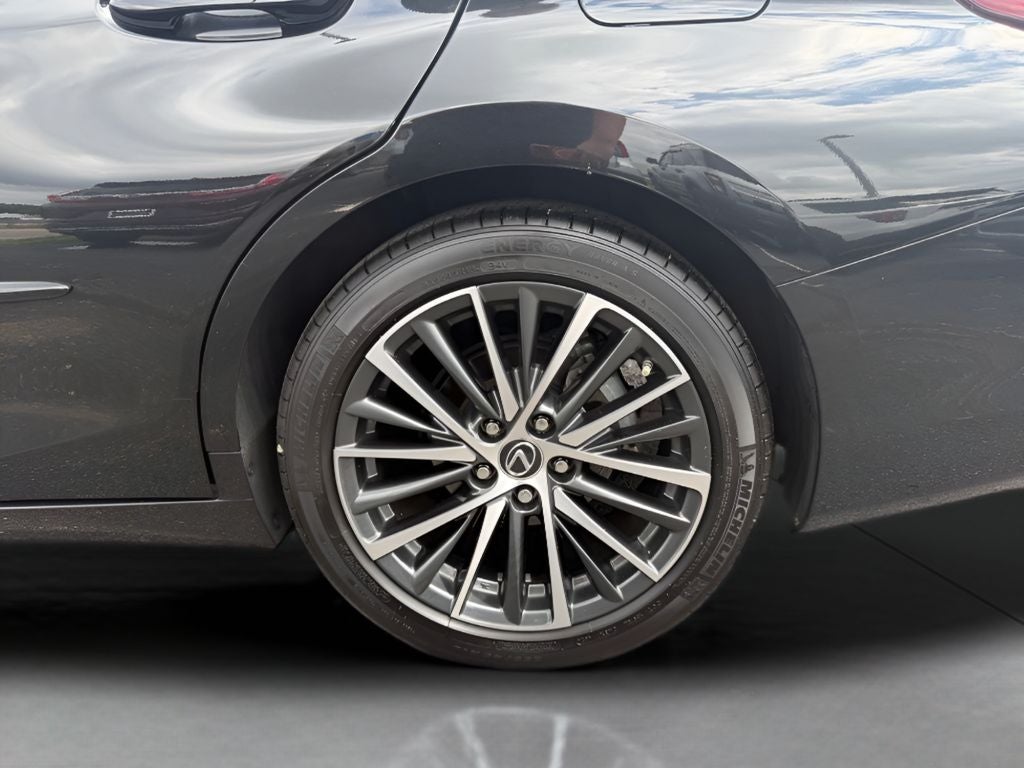 2025 Lexus ES 300h
