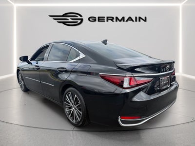 2025 Lexus ES 300h