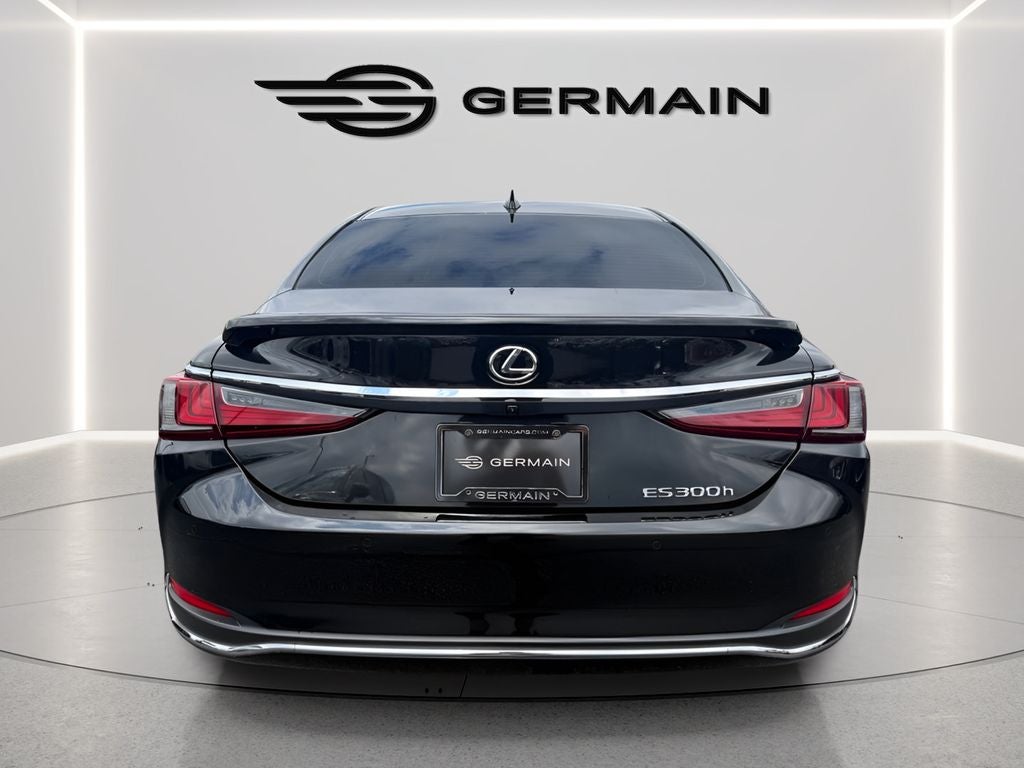 2025 Lexus ES 300h
