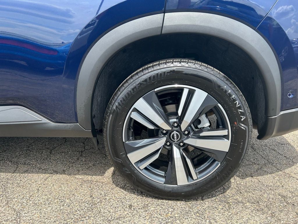 2026 Nissan Rogue SL