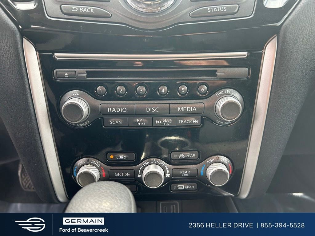 2020 Nissan Pathfinder S