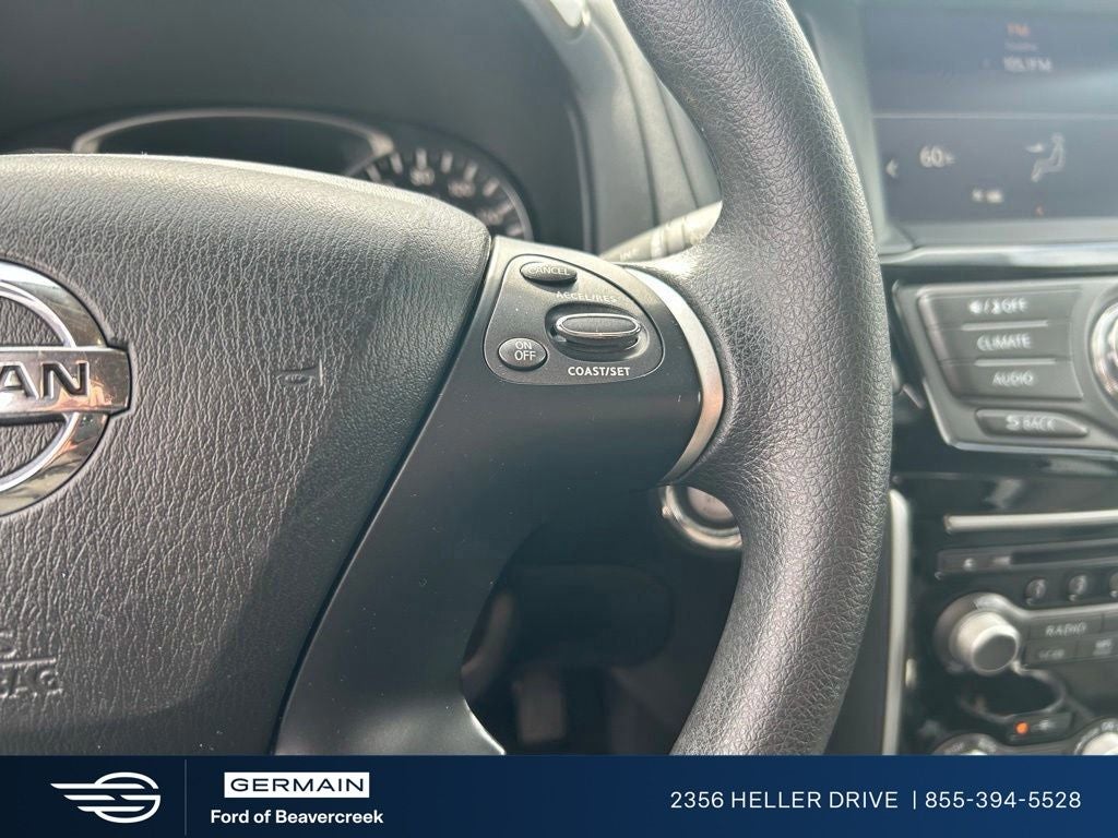 2020 Nissan Pathfinder S
