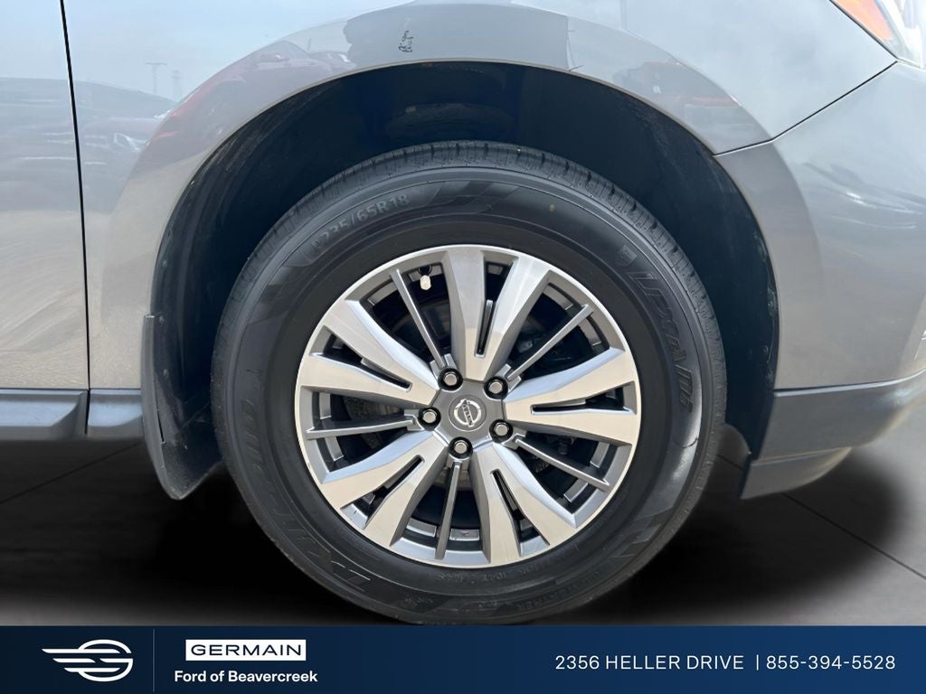 2020 Nissan Pathfinder S