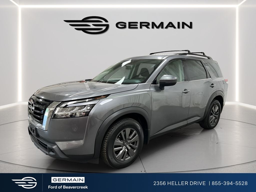 2022 Nissan Pathfinder SV