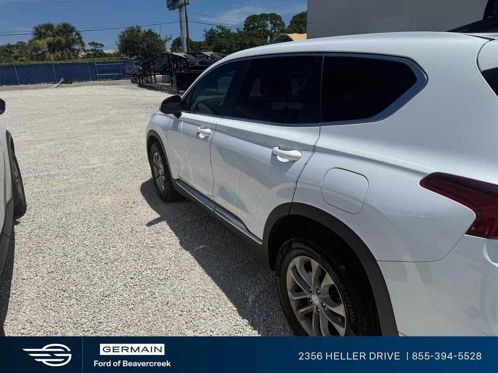 2020 Hyundai Santa Fe SE