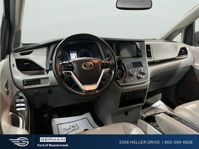 2017 Toyota Sienna XLE 8 Passenger