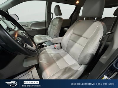 2017 Toyota Sienna XLE 8 Passenger