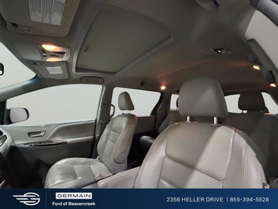 2017 Toyota Sienna XLE 8 Passenger