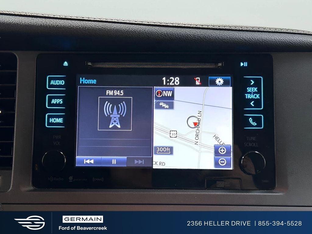 2017 Toyota Sienna XLE 8 Passenger