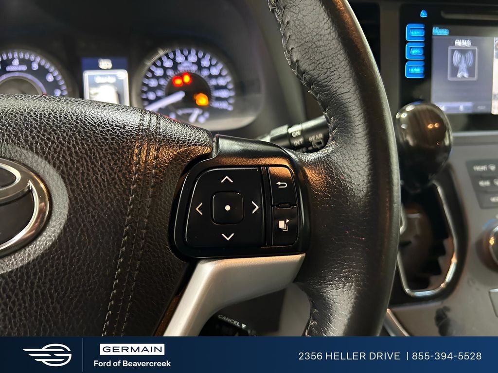 2017 Toyota Sienna XLE 8 Passenger