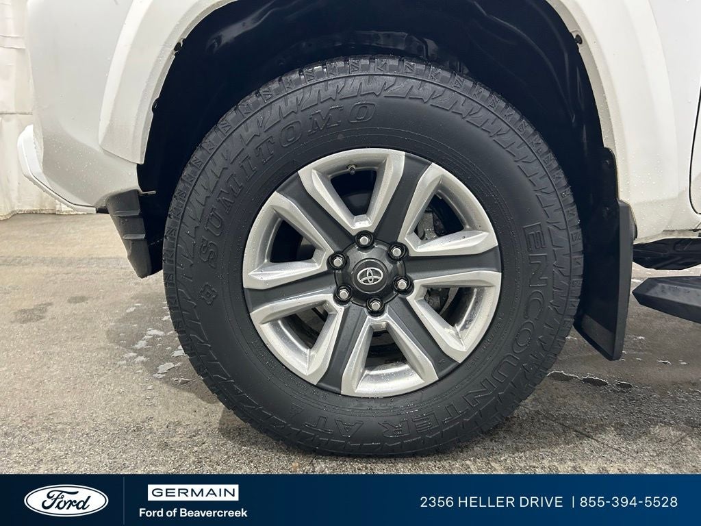 2017 Toyota Tacoma Limited V6