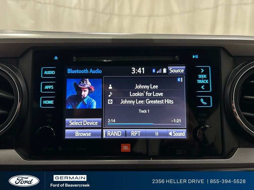 2017 Toyota Tacoma Limited V6