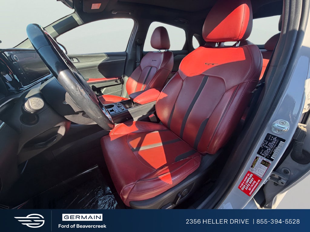 2022 Kia K5 GT-Line
