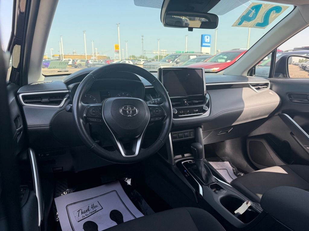 2024 Toyota Corolla Cross LE