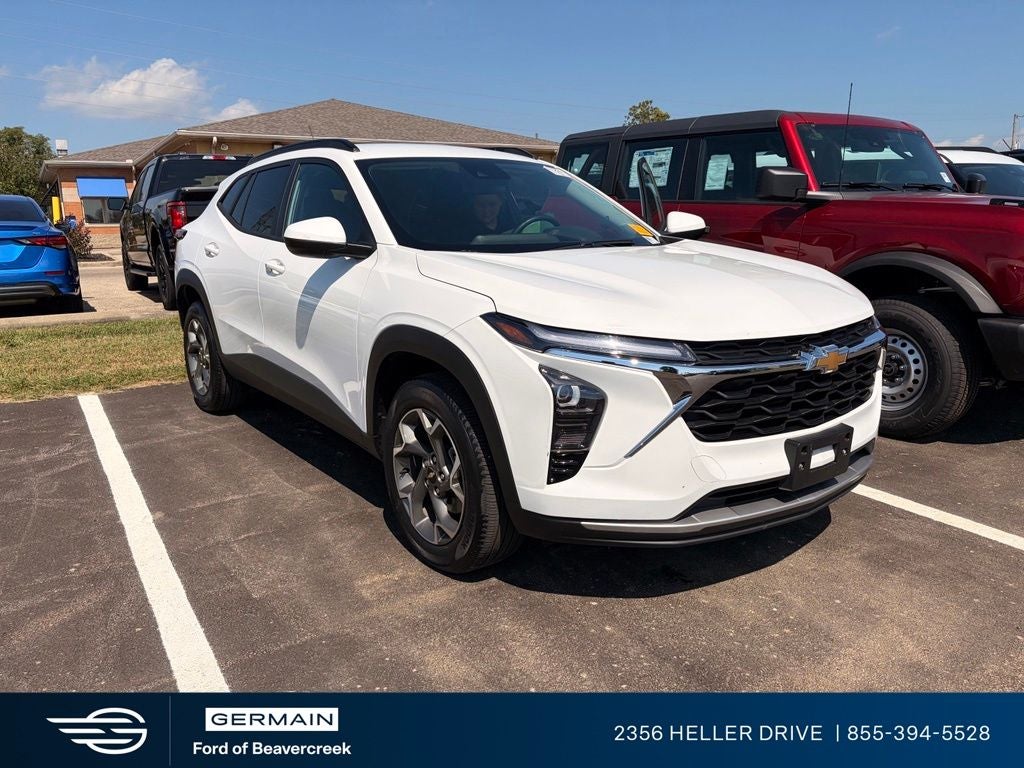 2025 Chevrolet Trax LT