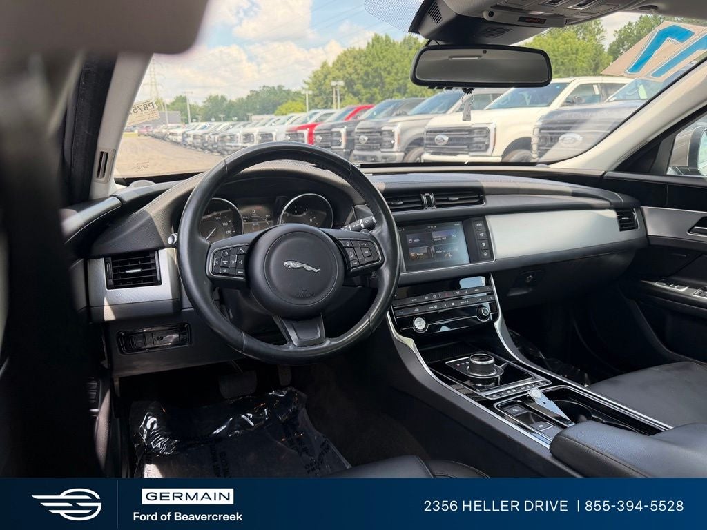 2017 Jaguar XF 35t Premium