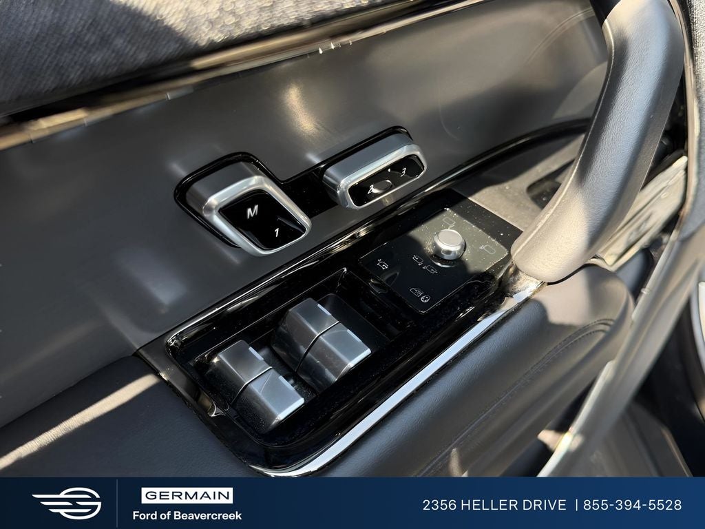 2023 Land Rover Range Rover Sport SE