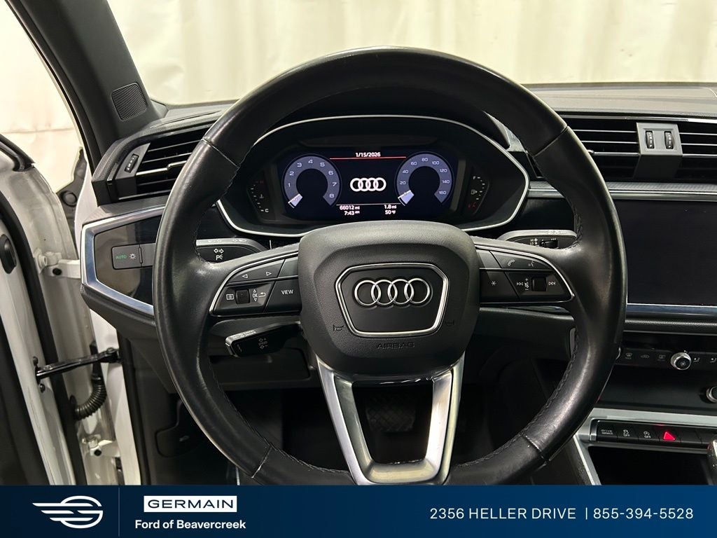 2021 Audi Q3 Premium quattro