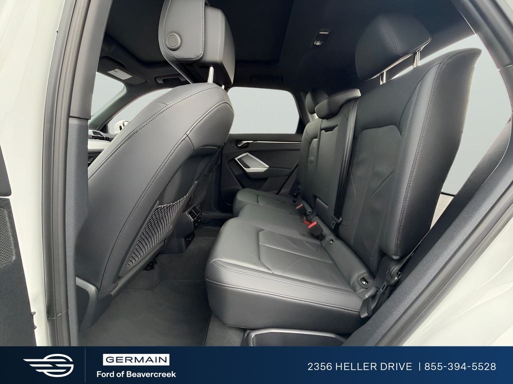 2023 Audi Q3 Premium quattro