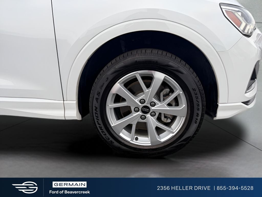 2023 Audi Q3 Premium quattro
