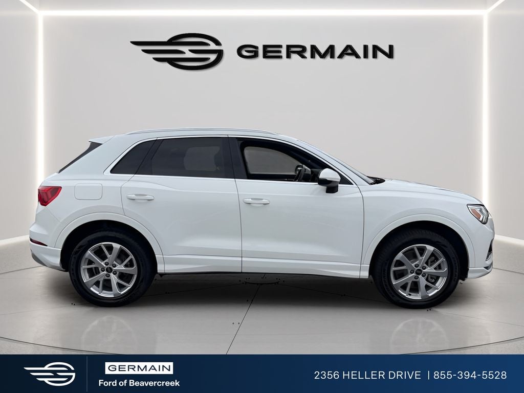 2023 Audi Q3 Premium quattro