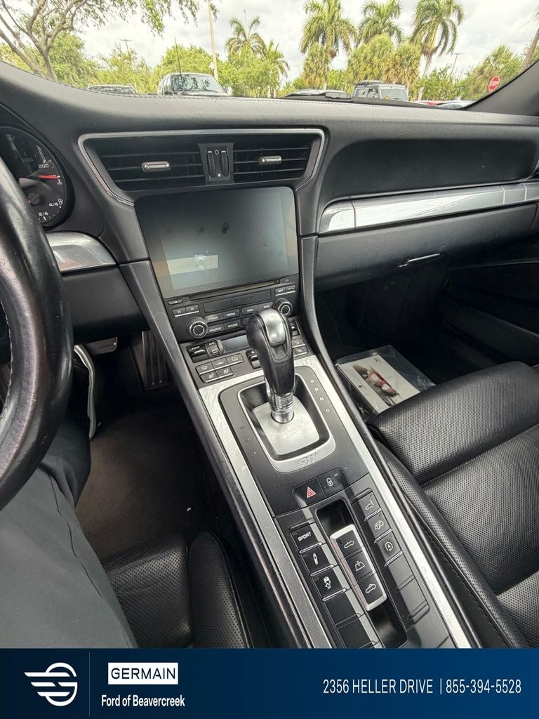 2017 Porsche 911 Carrera