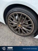 2017 Porsche 911 Carrera