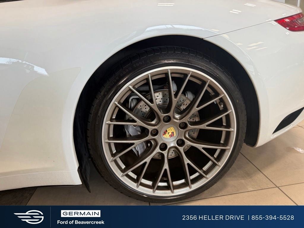 2017 Porsche 911 Carrera