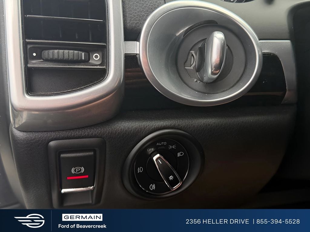 2017 Porsche Cayenne Base