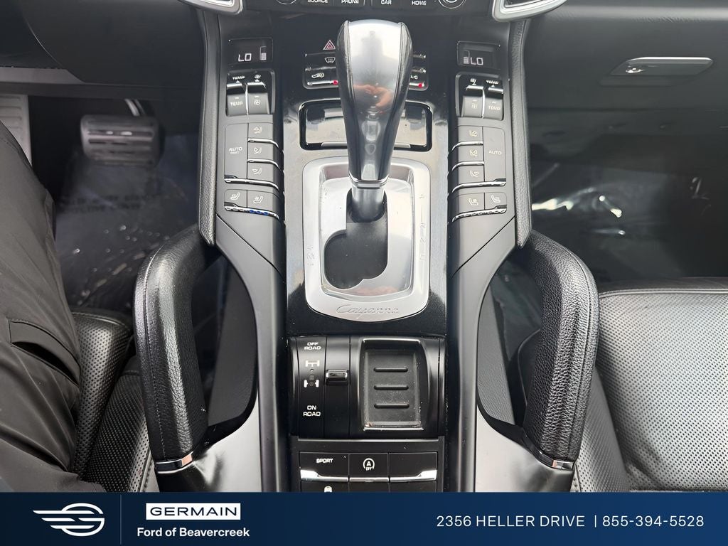 2017 Porsche Cayenne Base