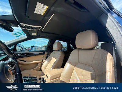 2020 Porsche Macan Base