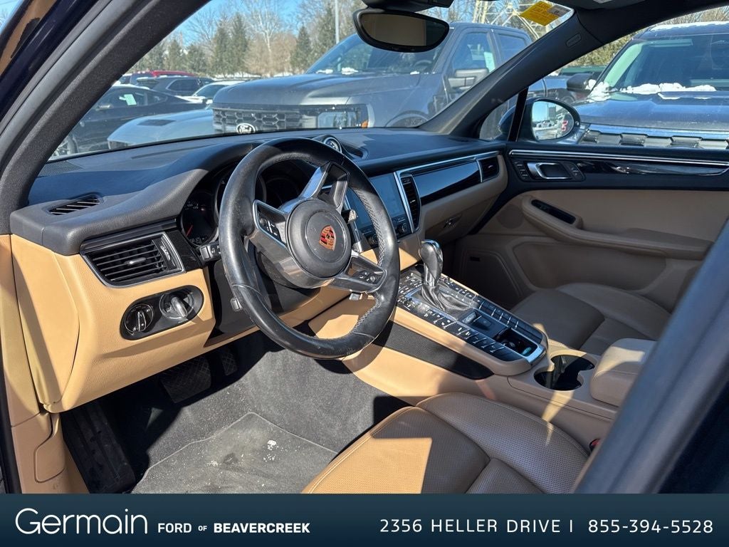 2018 Porsche Macan Base