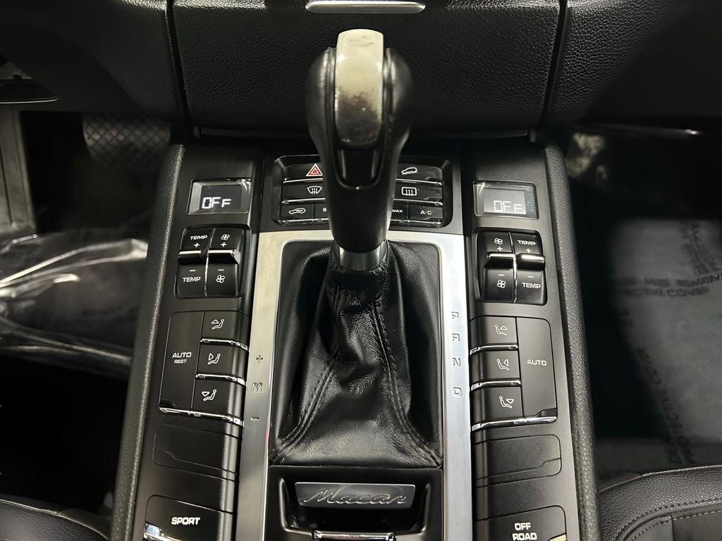 2015 Porsche Macan S
