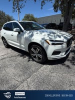 2021 Volvo XC60 T5 Momentum