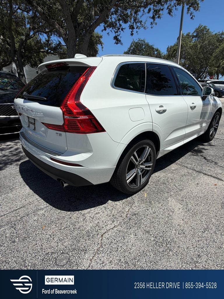 2021 Volvo XC60 T5 Momentum