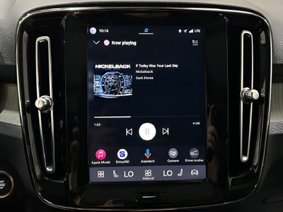 2023 Volvo XC40 Ultimate