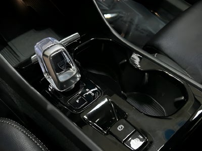 2023 Volvo XC40 Ultimate