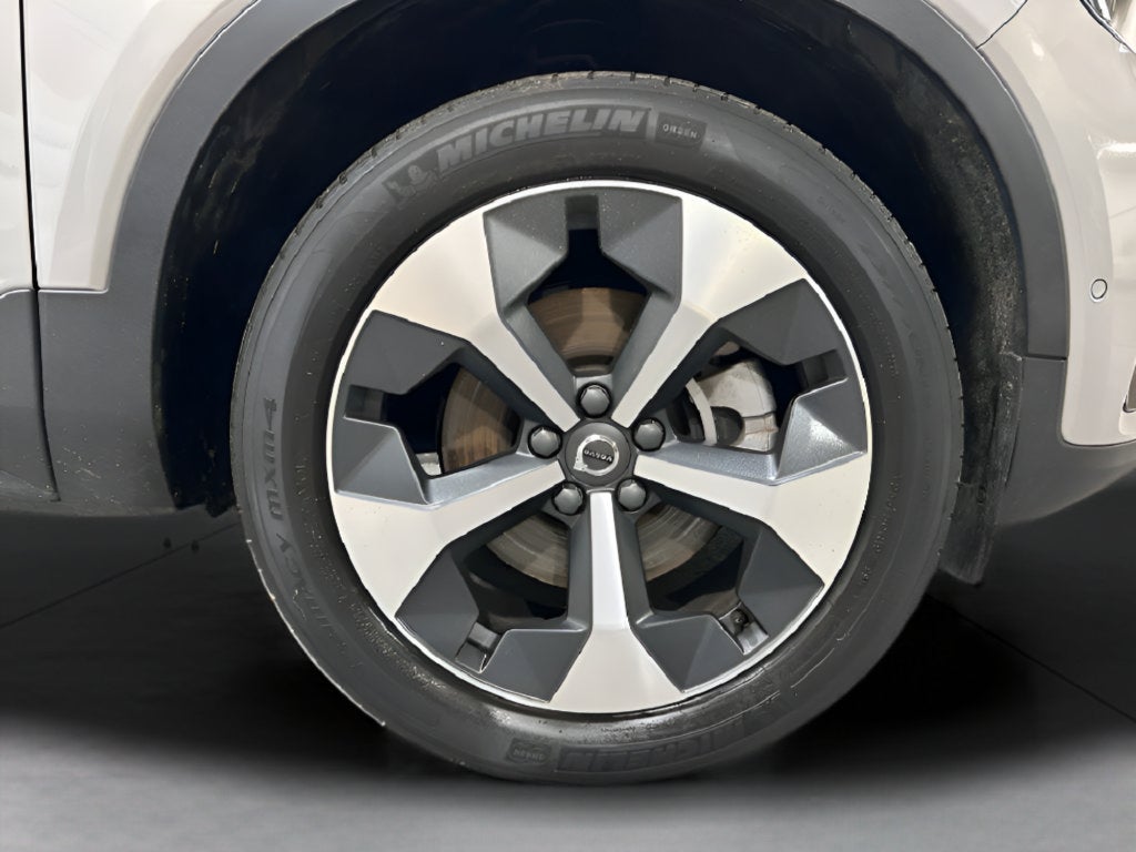 2023 Volvo XC40 Ultimate