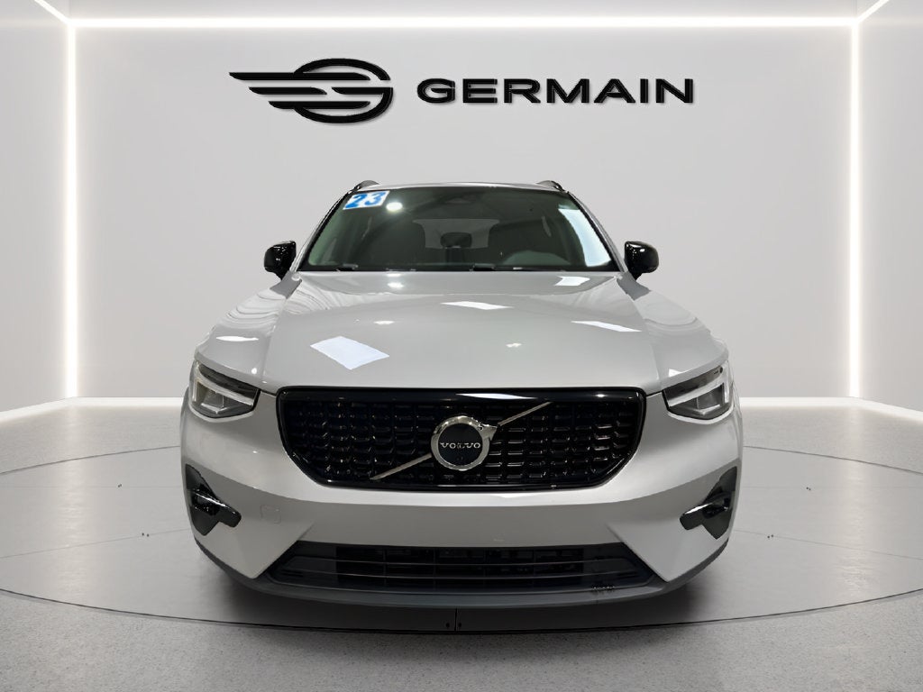 2023 Volvo XC40 Ultimate