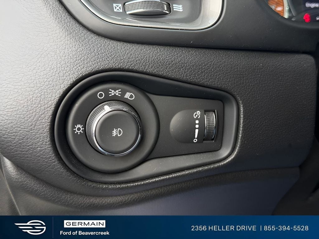 2023 Jeep Renegade Latitude