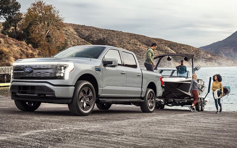 Ford F-150 Lightning Towing